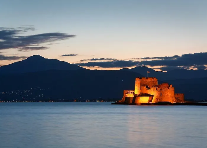 Apartment Cozy In Old Town Nafplio